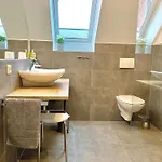 W5 - Gaestehaus Christian-westphal-str 60 - Feriendomizil Hollich * Groemitz